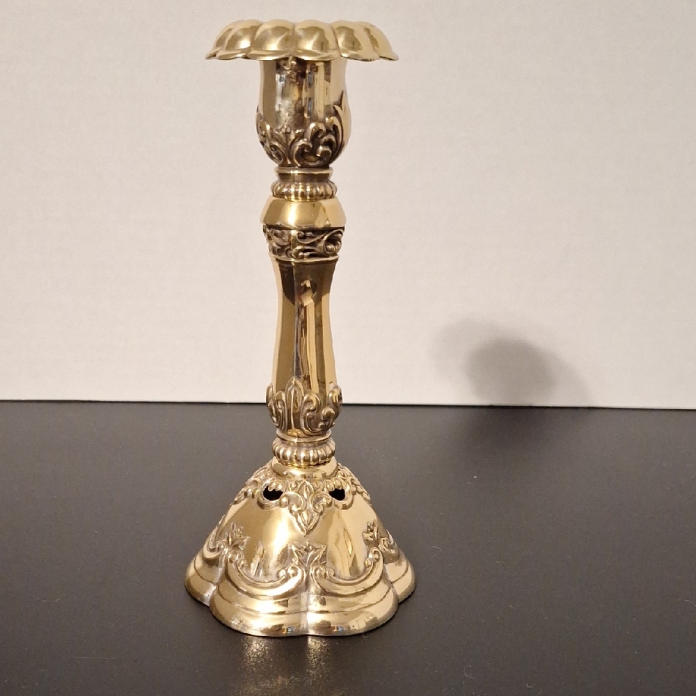 Elegant Gold Cinderella Candlestick Holder